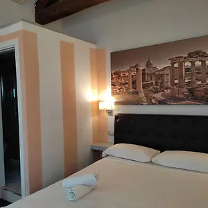 ** Pensjonat Relais Arco Della Pace Włochy